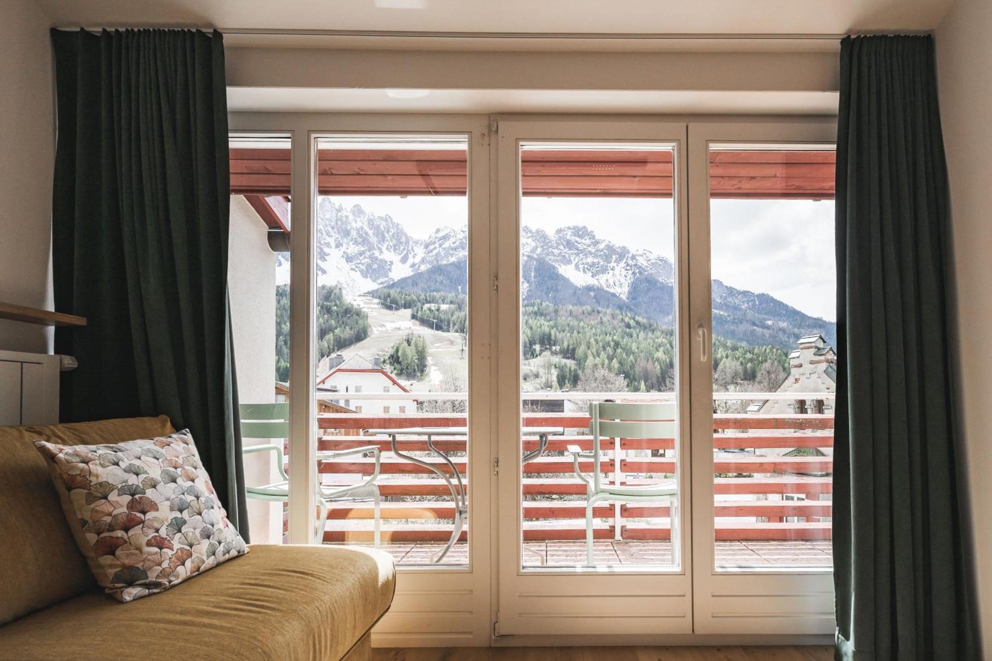 Wachtler Dolomite Apartments San Candido Room photo